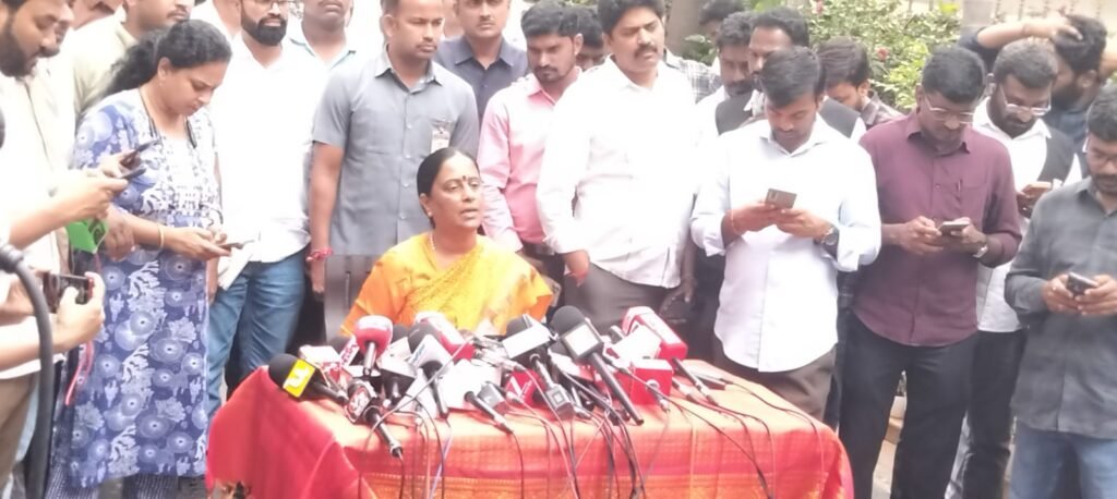 కుట్రలు పన్ని, కక్ష కట్టి, మంత్రి పదవి నుండి తొలగించారు
